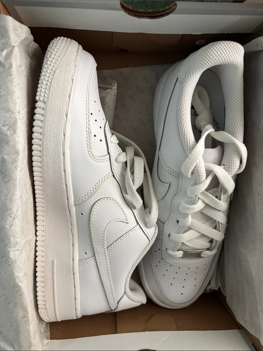 Nike Kids White Low-Top Sneakers